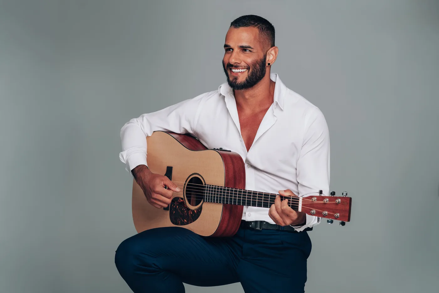 Thiago Marques cantor sertanejo